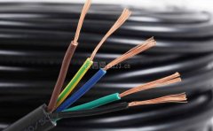 大要领会之后再按照施工图和现实测